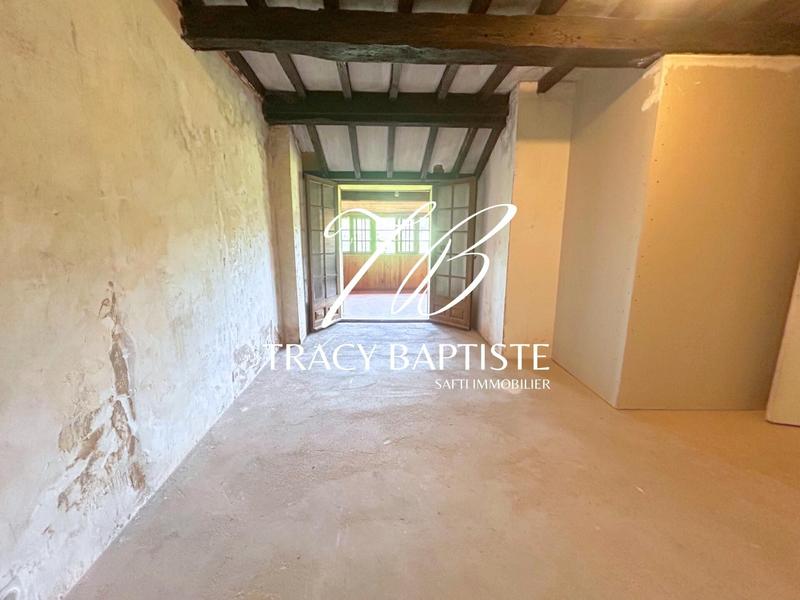 Maison - 225 m² - 7 pièces