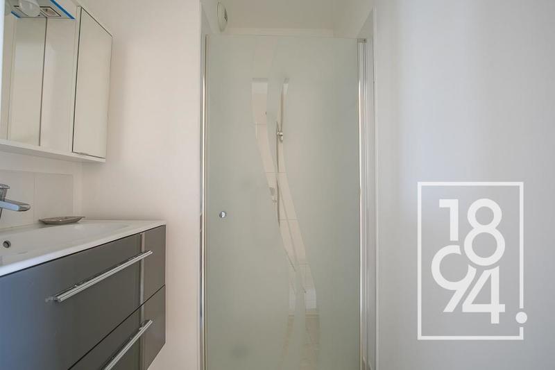 Appartement - 83 m² - 4 pièces