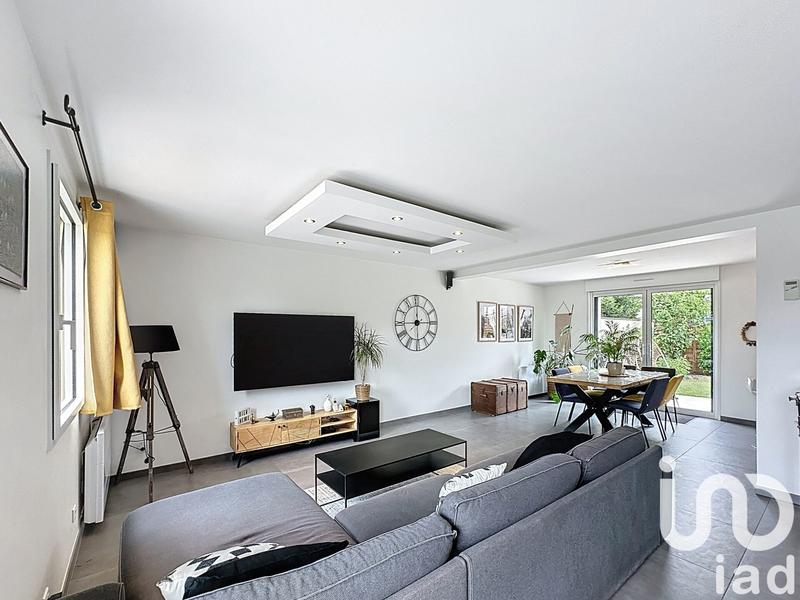 Maison - 102 m² - 6 pièces