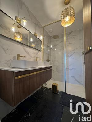 Maison - 170 m² - 5 pièces