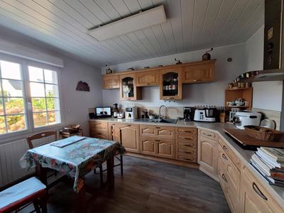 Maison - 110 m² - 5 pièces