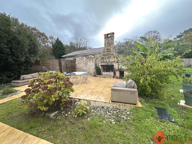 Maison - 180 m² - 7 pièces