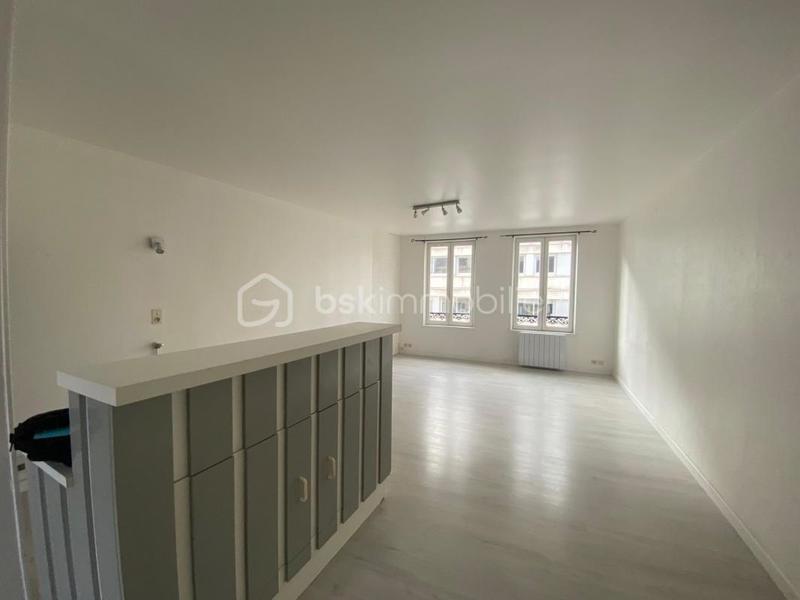Immeuble - 210 m² - 6 pièces