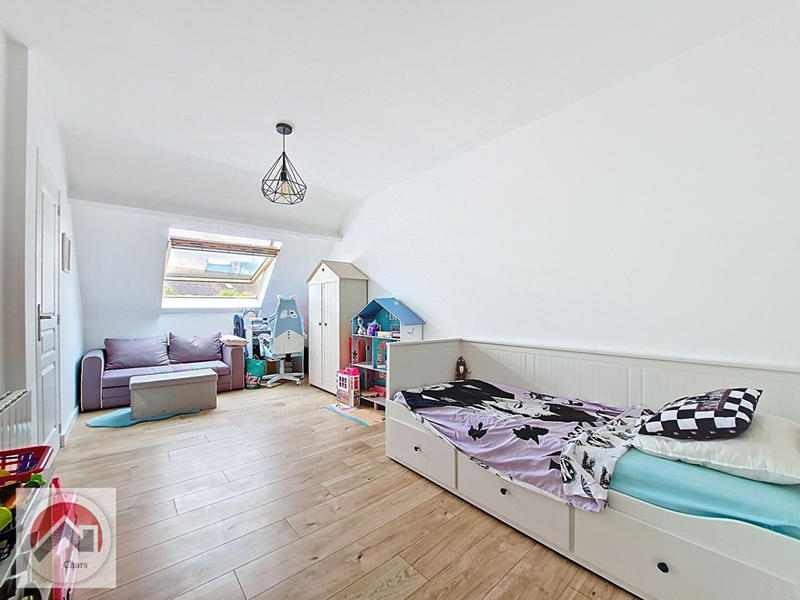 Maison - 141 m² - 7 pièces