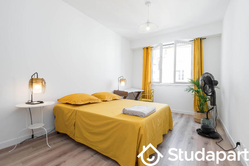 Chambre - 9 m² - 1 pièce