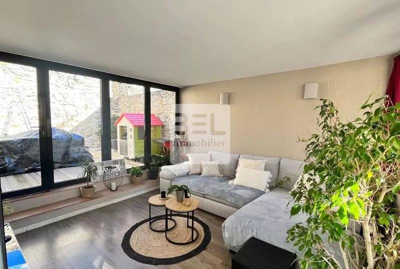Maison de village - 210 m² - 7 pièces