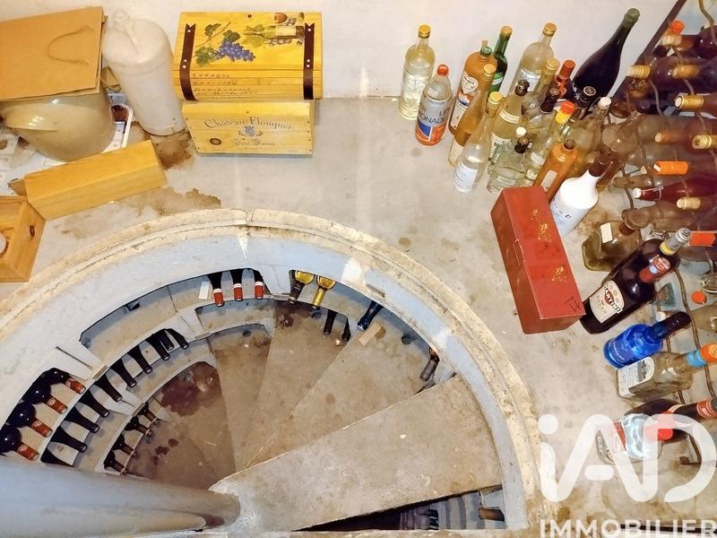 Maison - 205 m² - 7 pièces