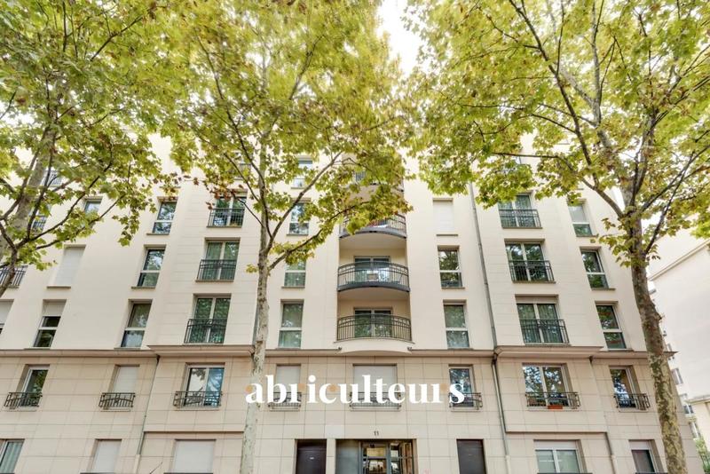 Appartement ancien - 69 m² - 3 pièces