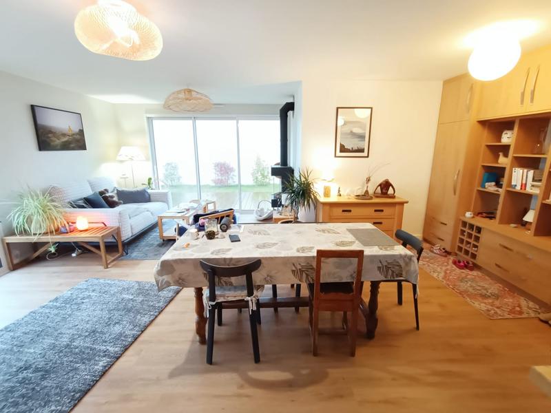 Maison contemporaine - 110 m² - 6 pièces