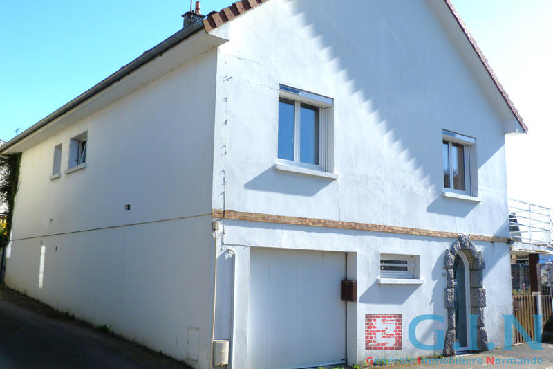 Maison - 150 m² - 8 pièces