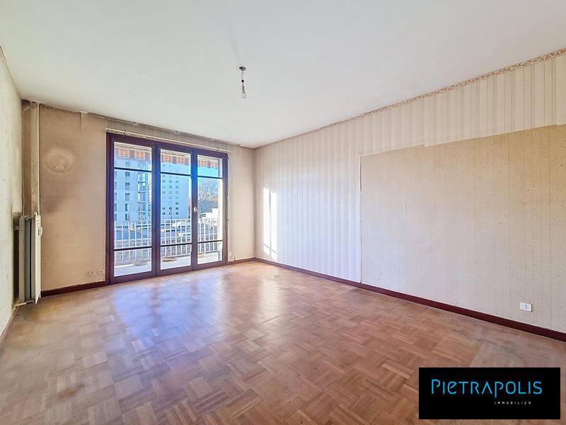 Appartement - 79 m² - 3 pièces