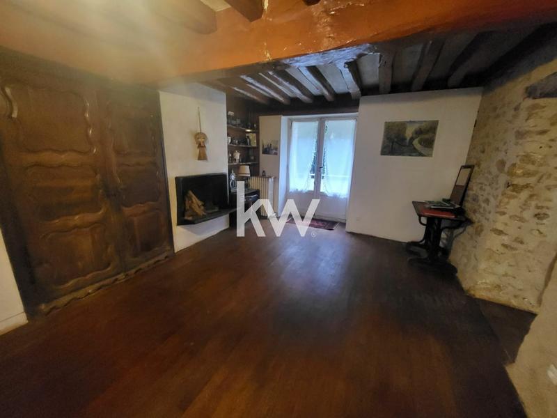 Maison - 257 m² - 11 pièces