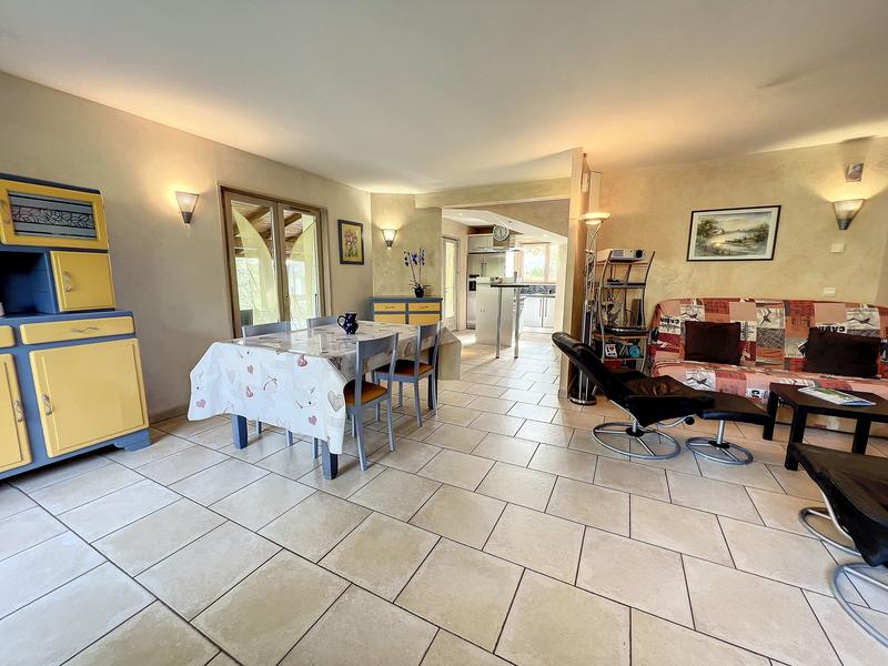 Maison - 173 m² - 5 pièces