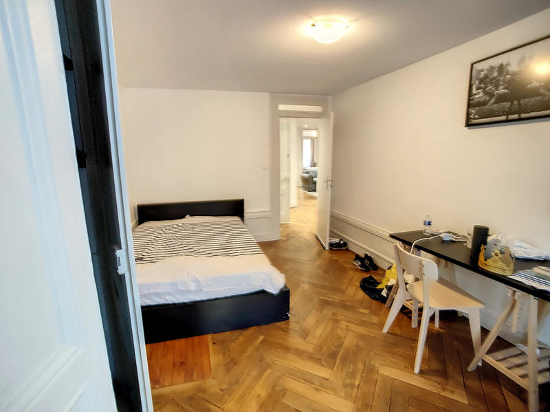 Appartement - 130 m² - 6 pièces