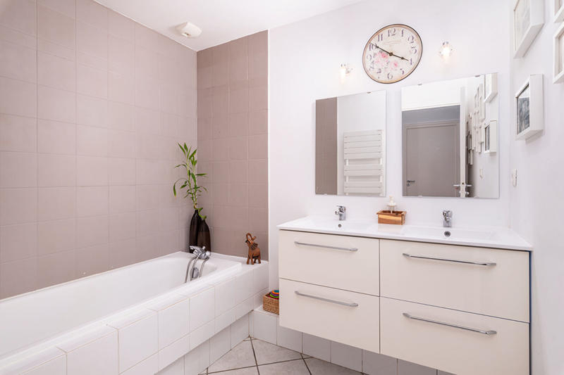 Appartement - 110 m² - 5 pièces