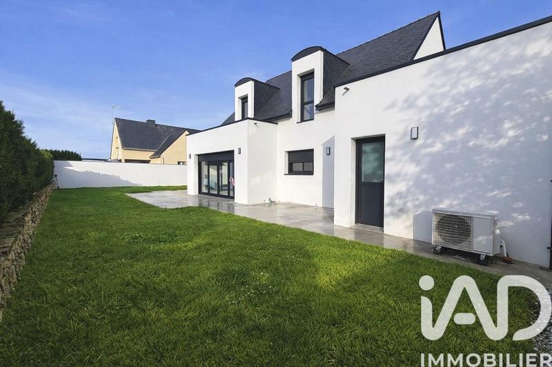 Maison - 140 m² - 5 pièces