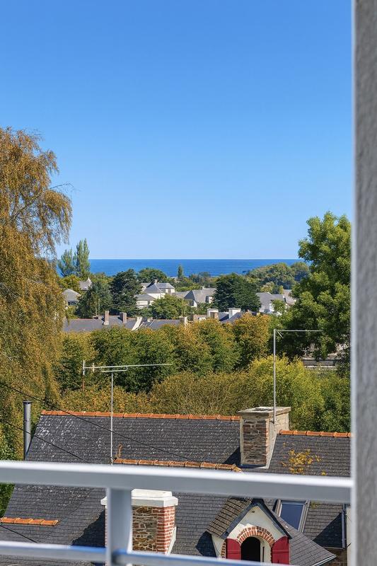 Appartement - 111 m² - 5 pièces