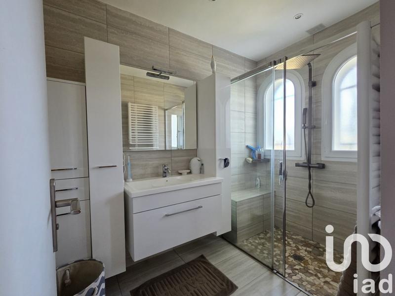 Maison - 174 m² - 6 pièces