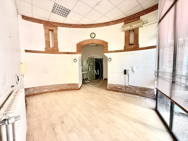 Maison - 296 m² - 10 pièces