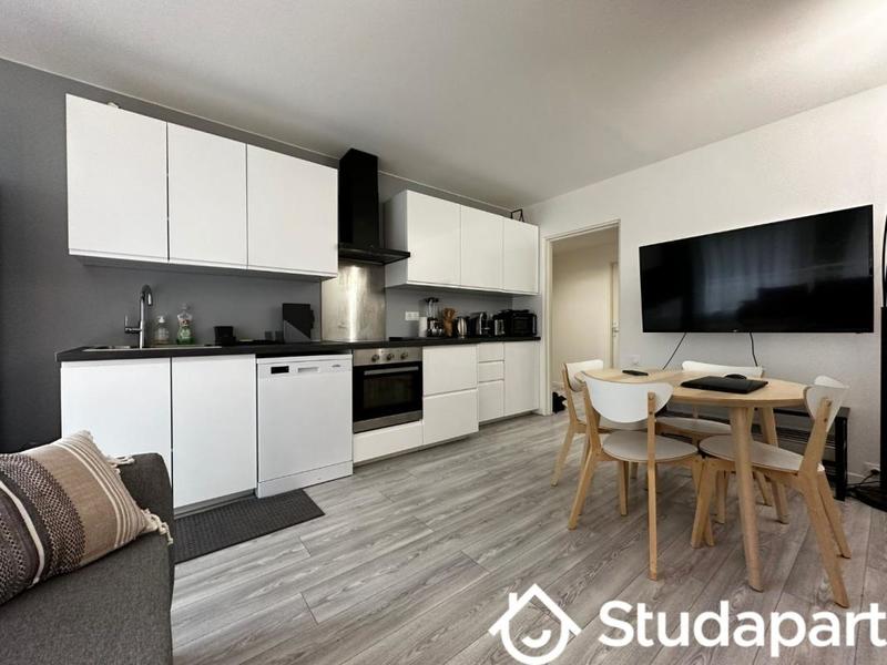 Chambre - 12 m² - 1 pièce