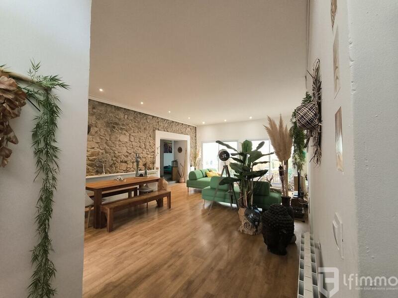 Maison de village - 227 m² - 6 pièces