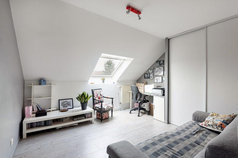 Maison - 177 m² - 7 pièces