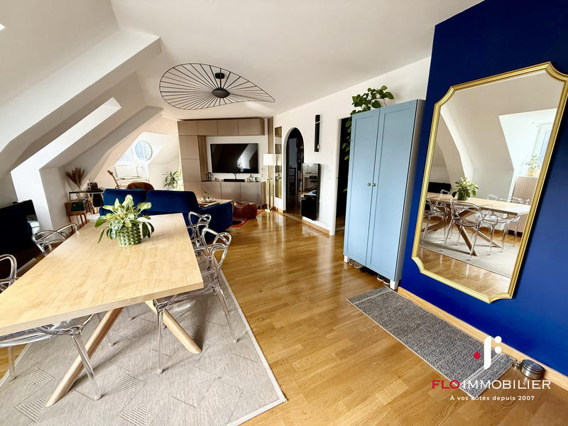 Appartement - 82 m² - 4 pièces