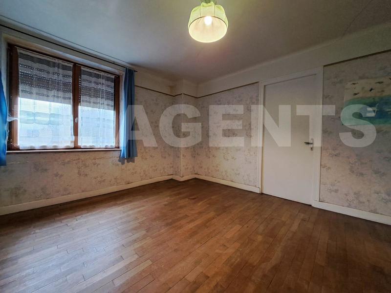 Maison - 138 m² - 7 pièces