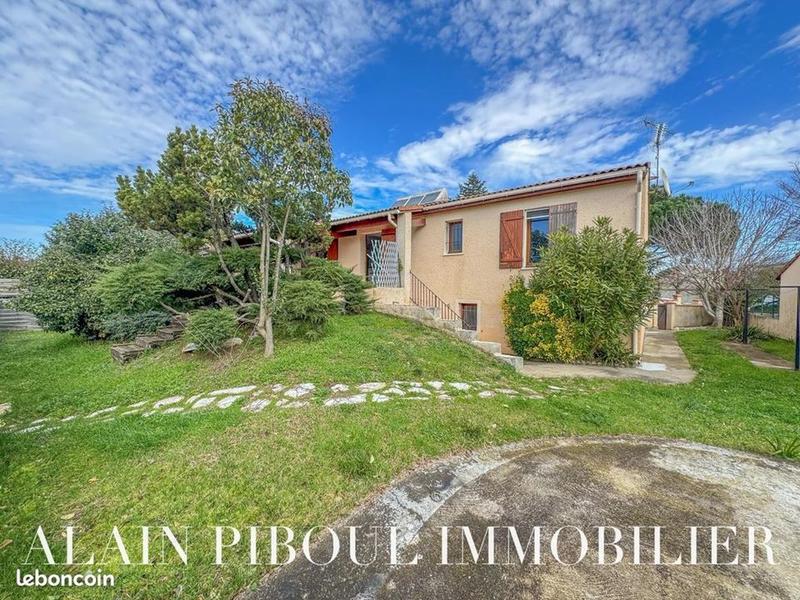 Maison traditionnelle - 144 m² - 5 pièces