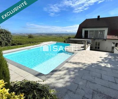 Maison - 189 m² - 9 pièces