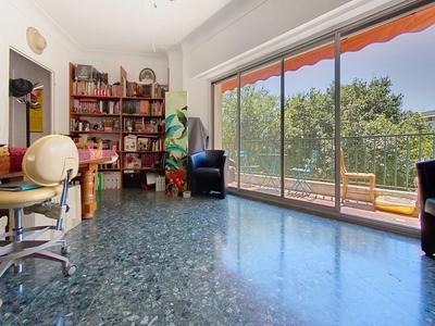 Appartement - 76 m² - 3 pièces