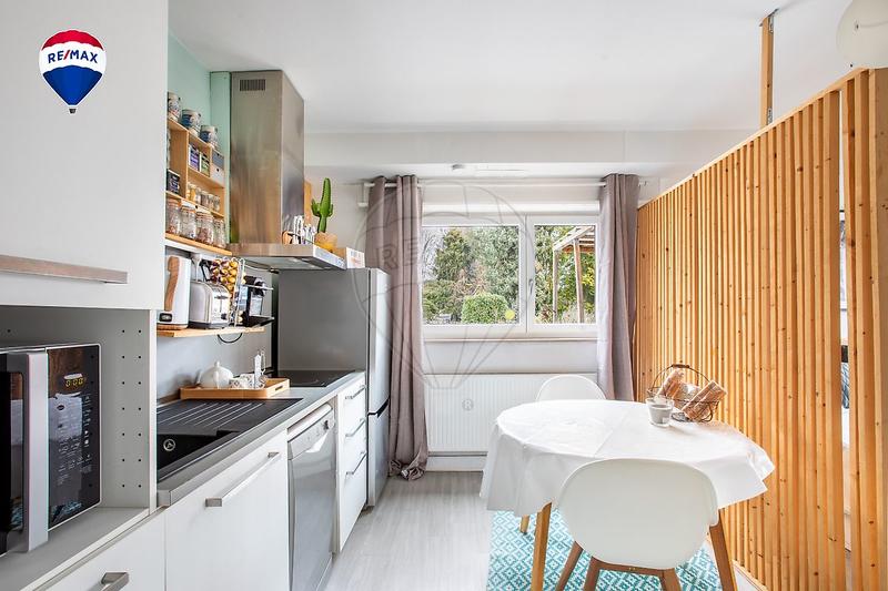 Maison d'architecte - 217 m² - 7 pièces