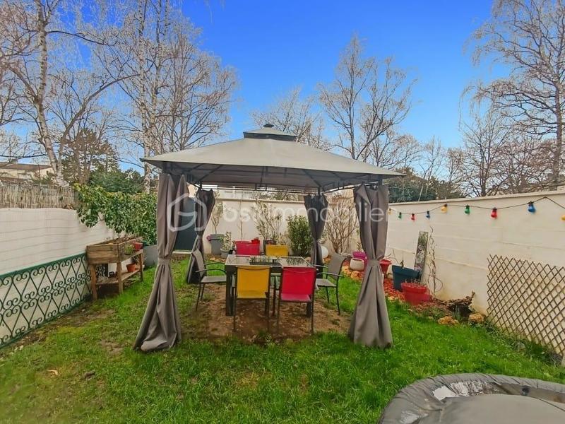 Maison - 95 m² - 5 pièces