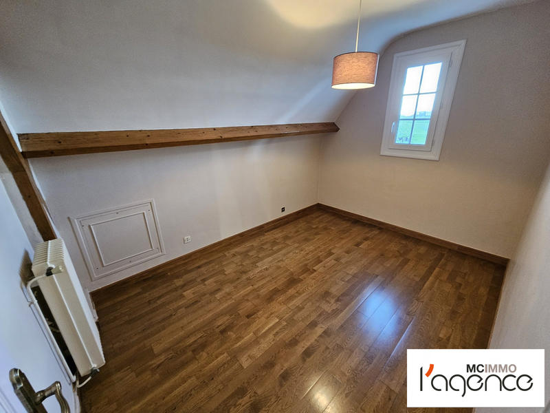 Maison traditionnelle - 110 m² - 4 pièces