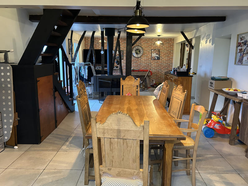 Maison - 97 m² - 6 pièces