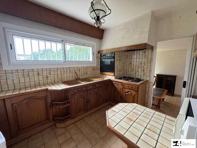 Maison traditionnelle - 113 m² - 7 pièces