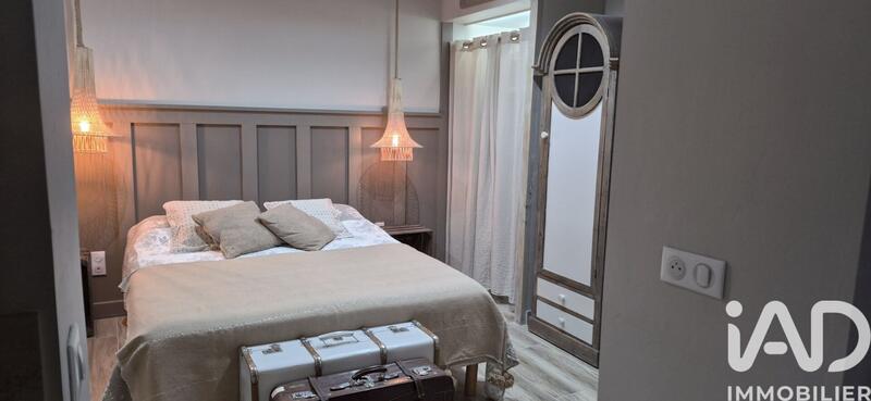 Maison - 188 m² - 7 pièces