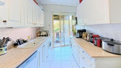 Appartement - 76 m² - 3 pièces