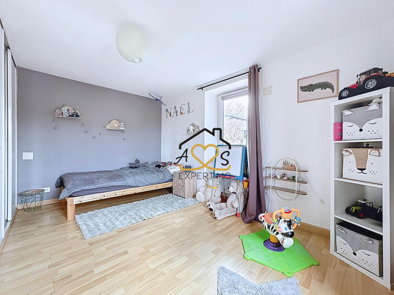 Maison - 168 m² - 6 pièces