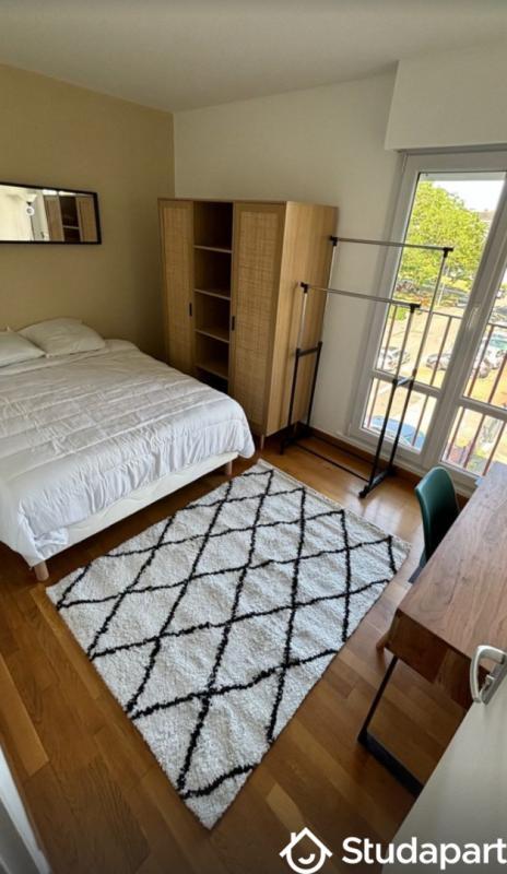 Chambre - 9 m² - 1 pièce