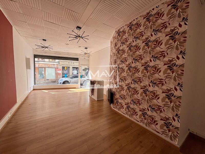 Local commercial - 56 m² - 2 pièces