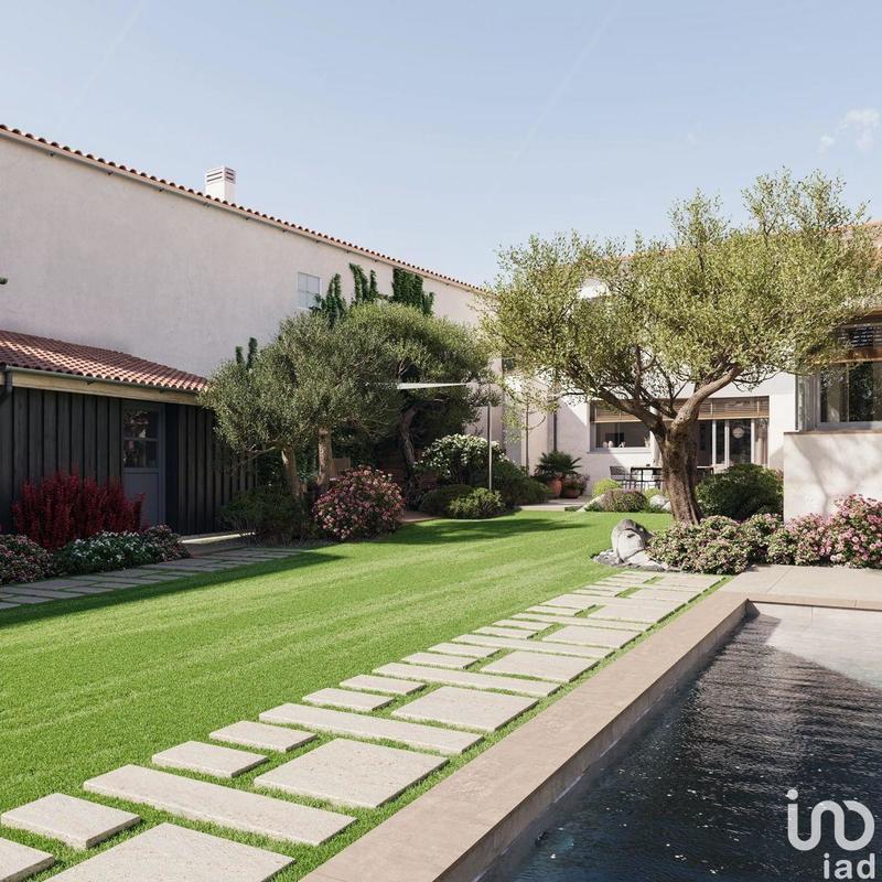 Maison - 397 m² - 7 pièces