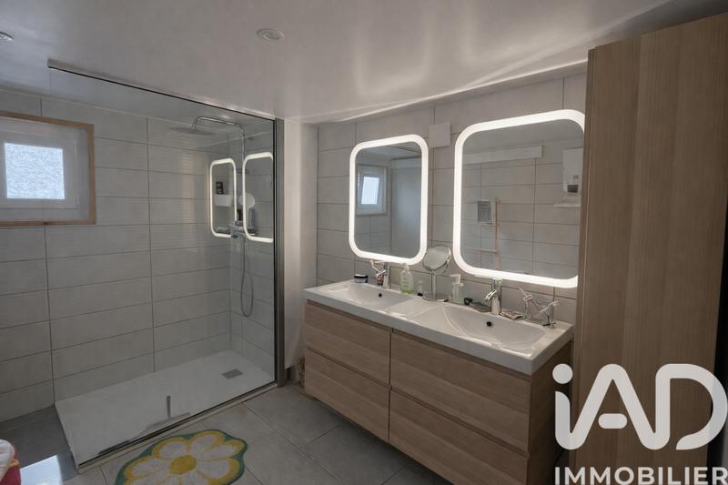 Maison - 146 m² - 6 pièces