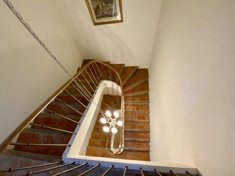 Maison de village - 350 m² - 12 pièces