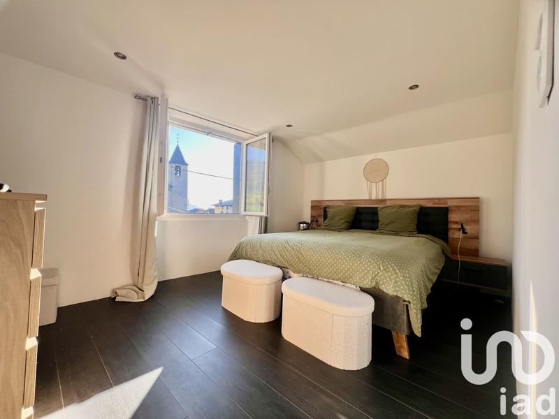 Maison - 92 m² - 5 pièces