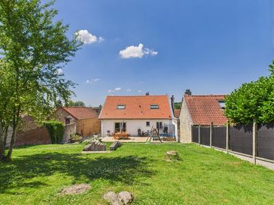 Maison - 115 m² - 4 pièces