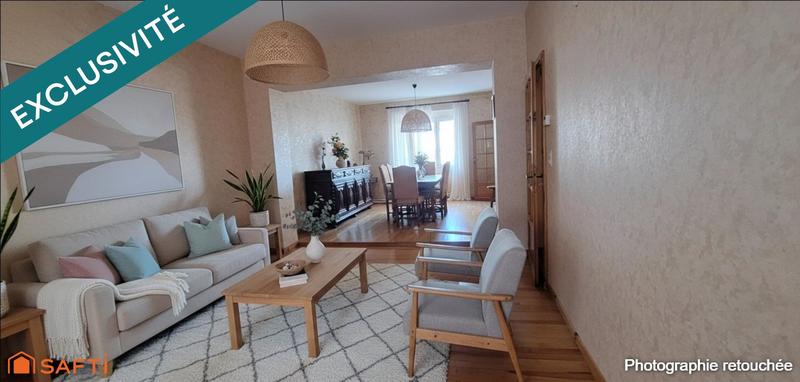 Maison - 156 m² - 8 pièces