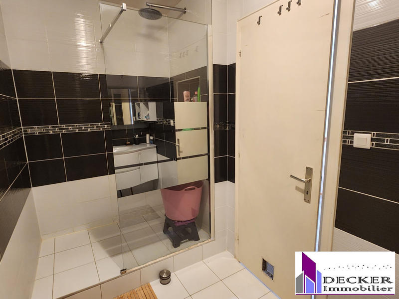 Immeuble - 151 m² - 3 pièces