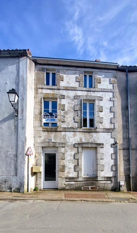 Maison de ville - 91 m² - 7 pièces