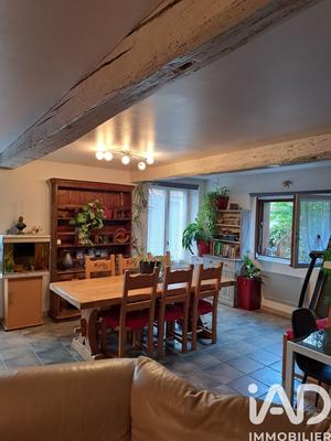 Maison - 107 m² - 4 pièces